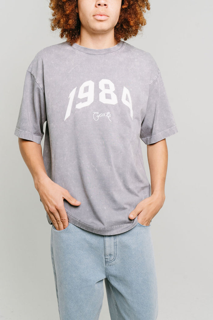 CRATE 1984 VARSITY BOX FIT T-SHIRT