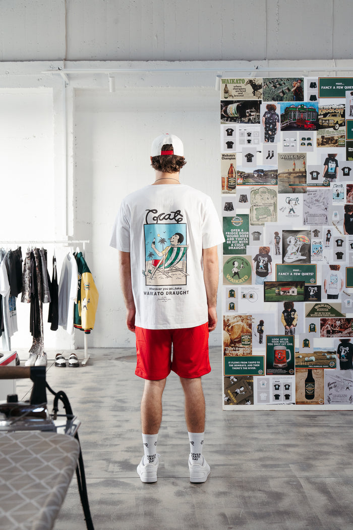 CRATE X WILLIE THE WAITER BEACH TEE