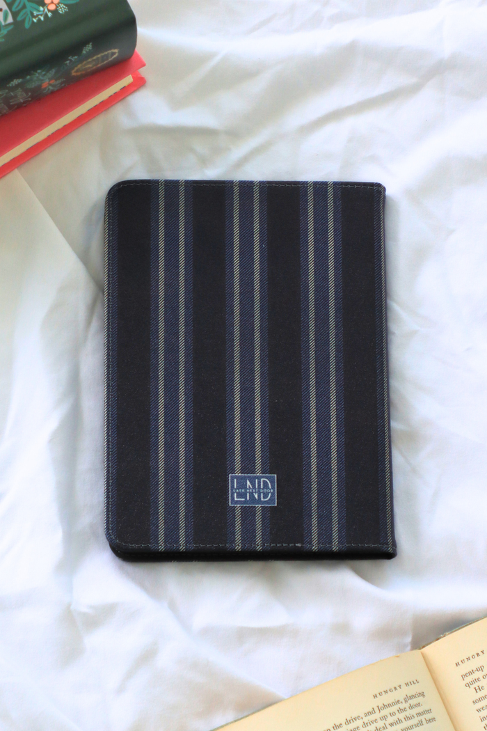 first chapter kindle case