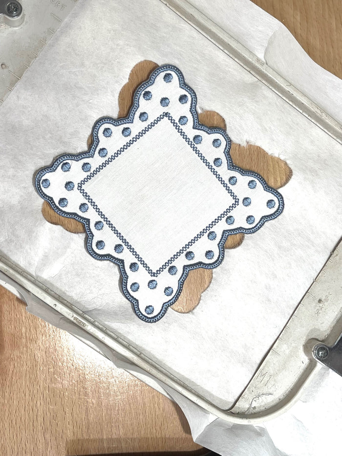 SCALLOP COCKTAIL NAPKIN