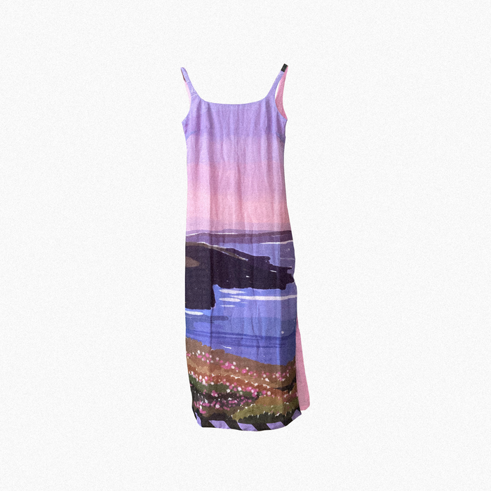 Sky Land Relaxed Airport look dress