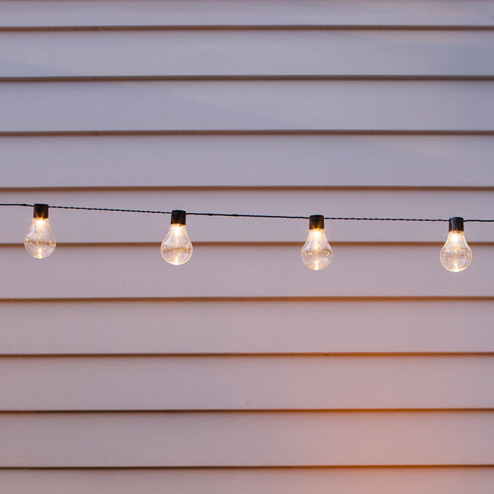 SL17001_Warm-White-Solar-Carnival-Festoon-Lights-Outdoor-Garden-Close_P2_d27d7d9c-7c6e-407e-b77d-6a5d5f7aa0b9.jpg