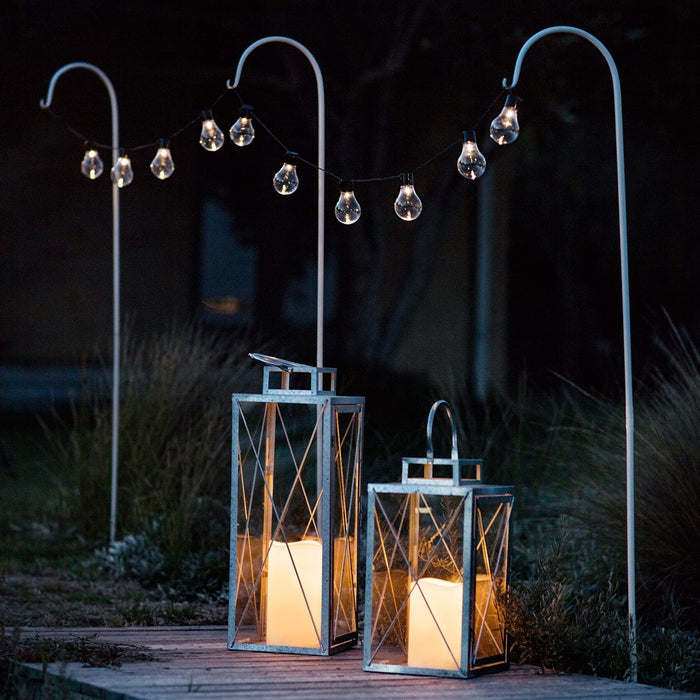 SL17001_Warm-White-Solar-Carnival-Festoon-Lights-Outdoor-Garden-Decking_P4_39a7c9df-0235-479f-b9d6-bb4074cf732d.jpg