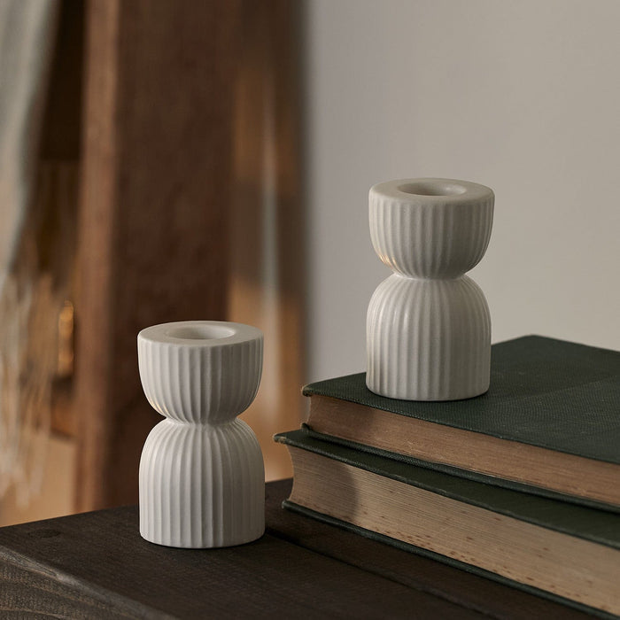 DE24001-Set-of-2-Ceramic-Taper-Candle-holders-Matte-white-Ceramic.jpg