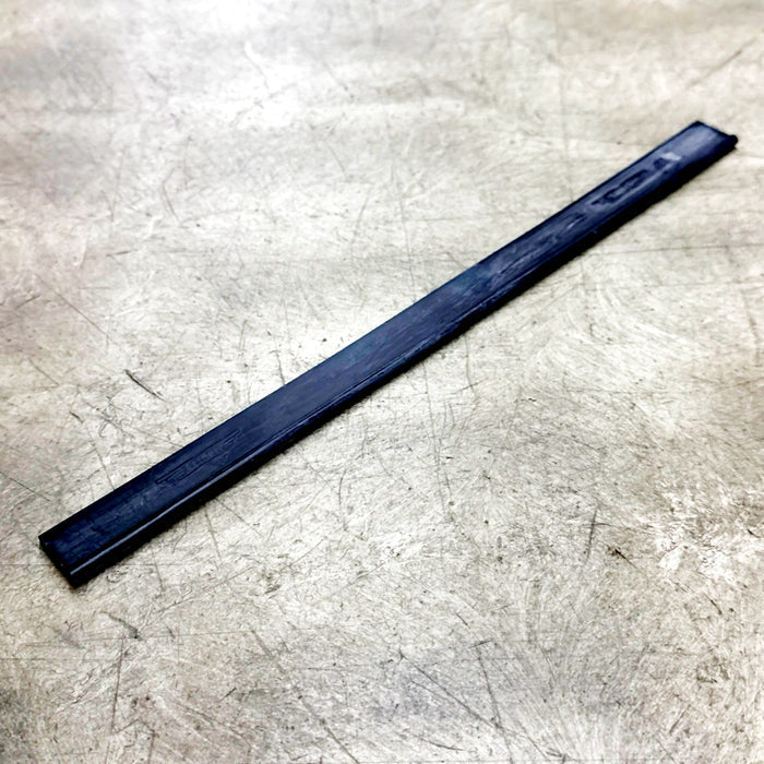 22" RUBBER SQUEEGEE BLADE (ETTORE)