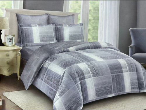 Black Gold Feather 4pc Duvet Set – 5x6