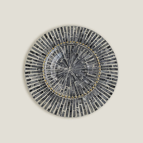 Black Gold Pearls Under Plates