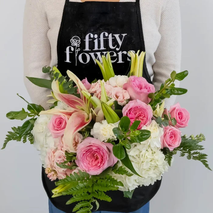 Blush Bulk Flower Centerpieces Apron - Image