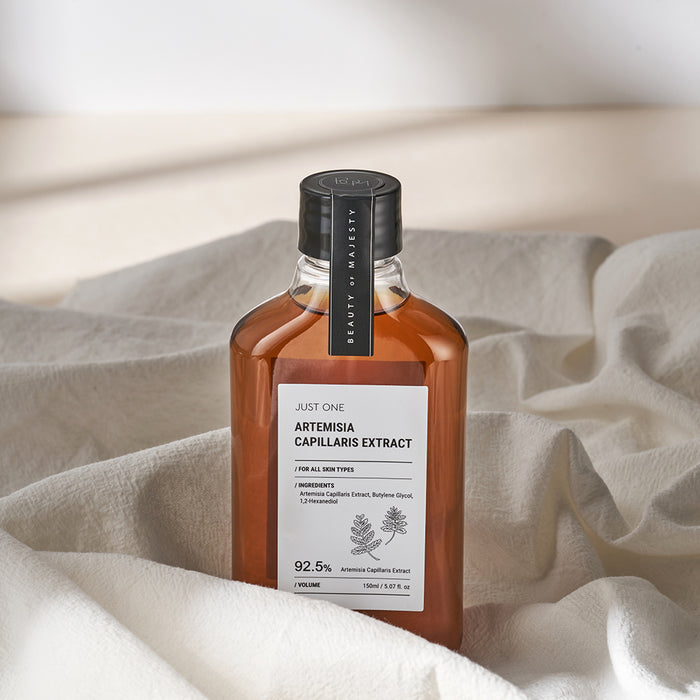 BOM Just One Artemisia Capillaris Extract - korėjietiško laibašakio kiečio ekstraktas