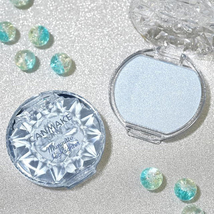 CANMAKE Munyutto Highlighter