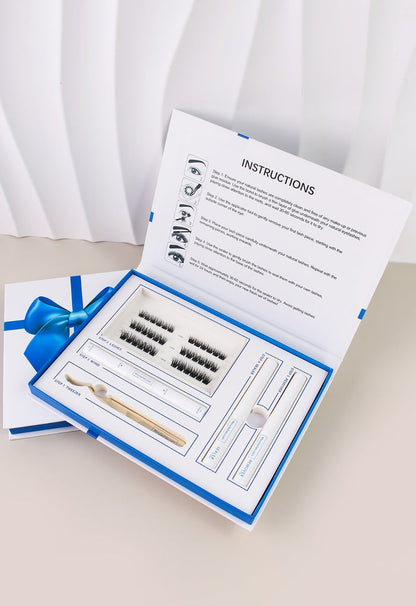 Cashmere Eyelash Kit – The Ultimate Luxury for Your Eyes. Limited edition! Eyelashes plus bond & bond,sealer, remover and tweezer  plus brush by MinuLashes