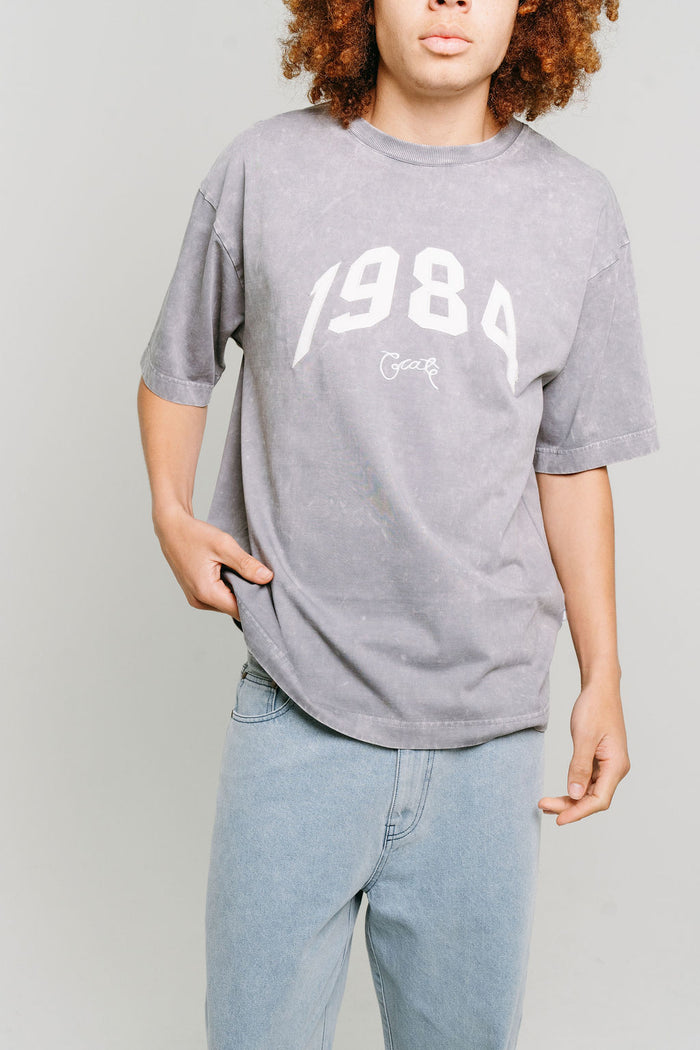CRATE 1984 VARSITY BOX FIT T-SHIRT