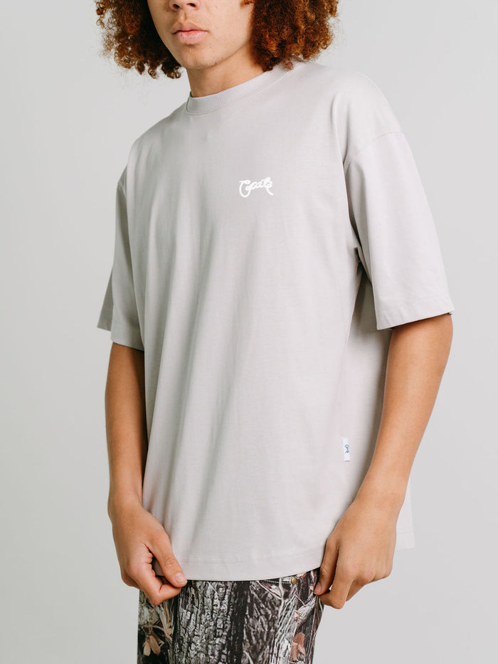 CRATE STAMP SCRIPT BOX FIT T-SHIRT