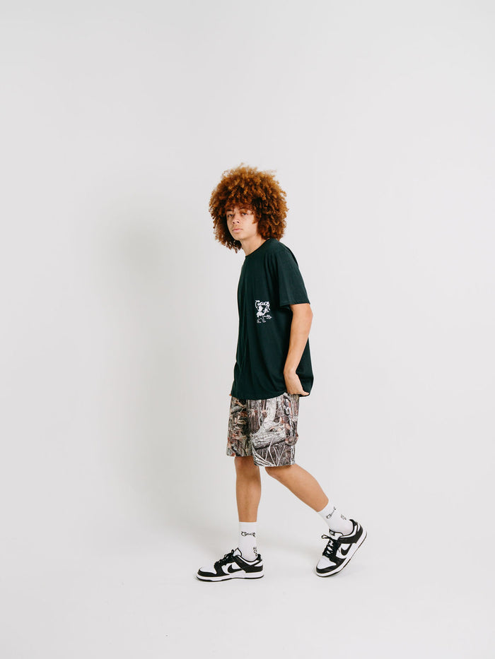 CRATE X WILLIE THE WAITER BEACH TEE