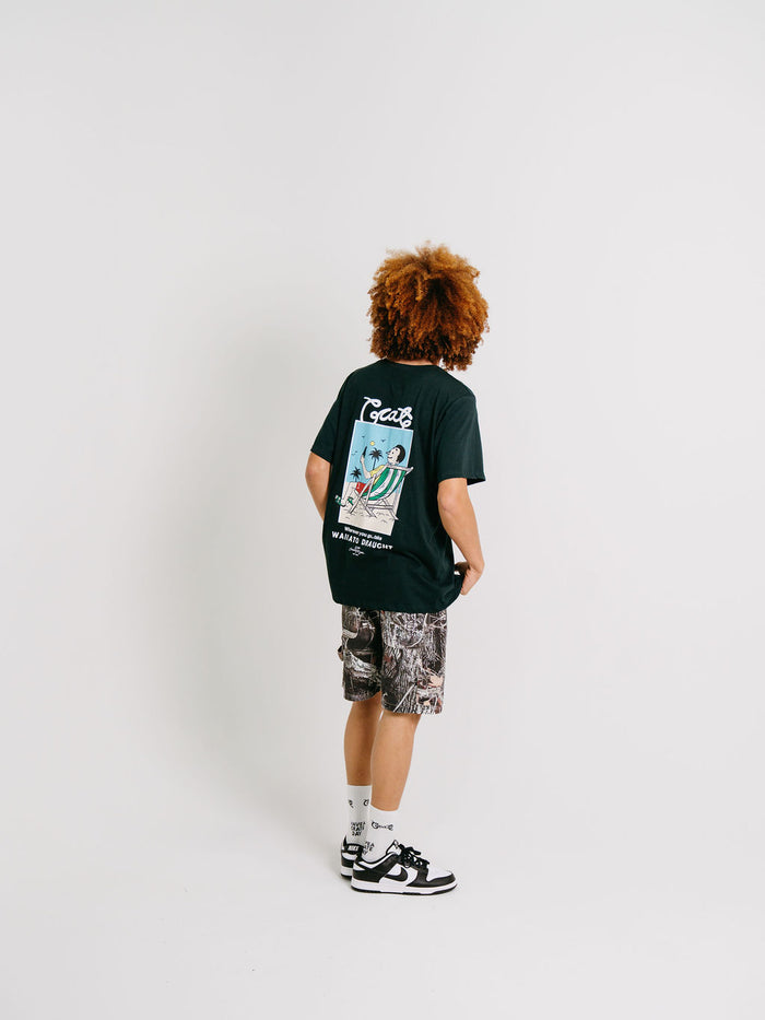 CRATE X WILLIE THE WAITER BEACH TEE