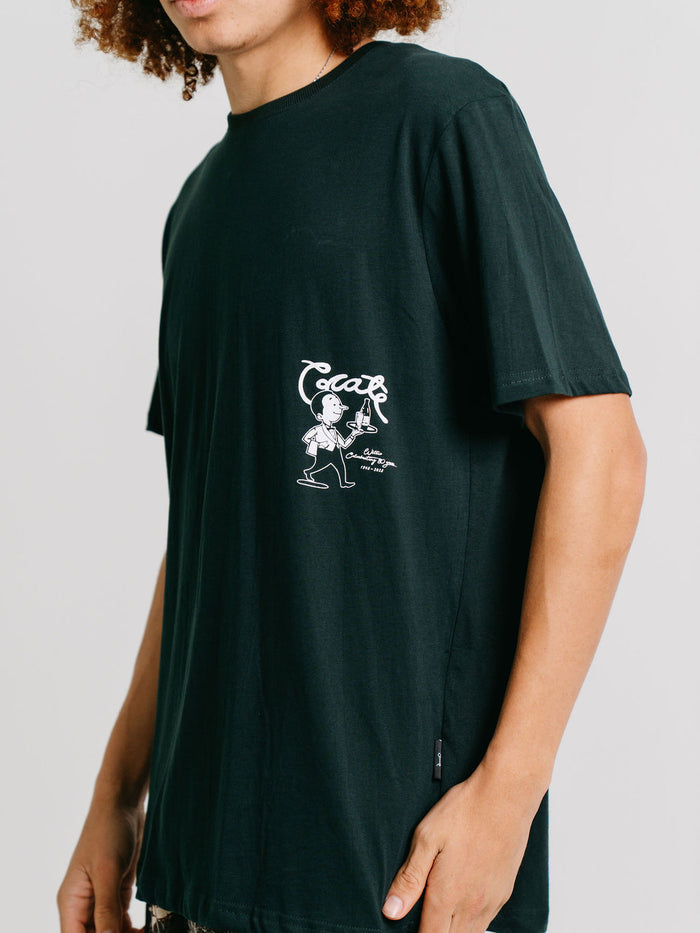 CRATE X WILLIE THE WAITER BEACH TEE
