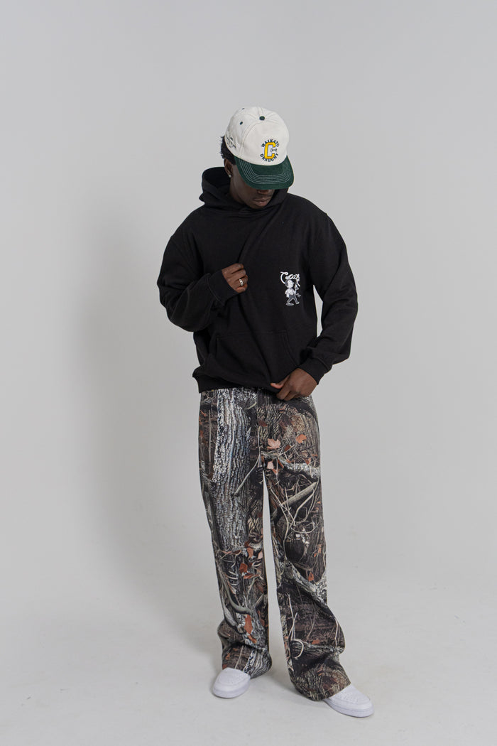CRATE X WILLIE THE WAITER BEER HUG HOODIE