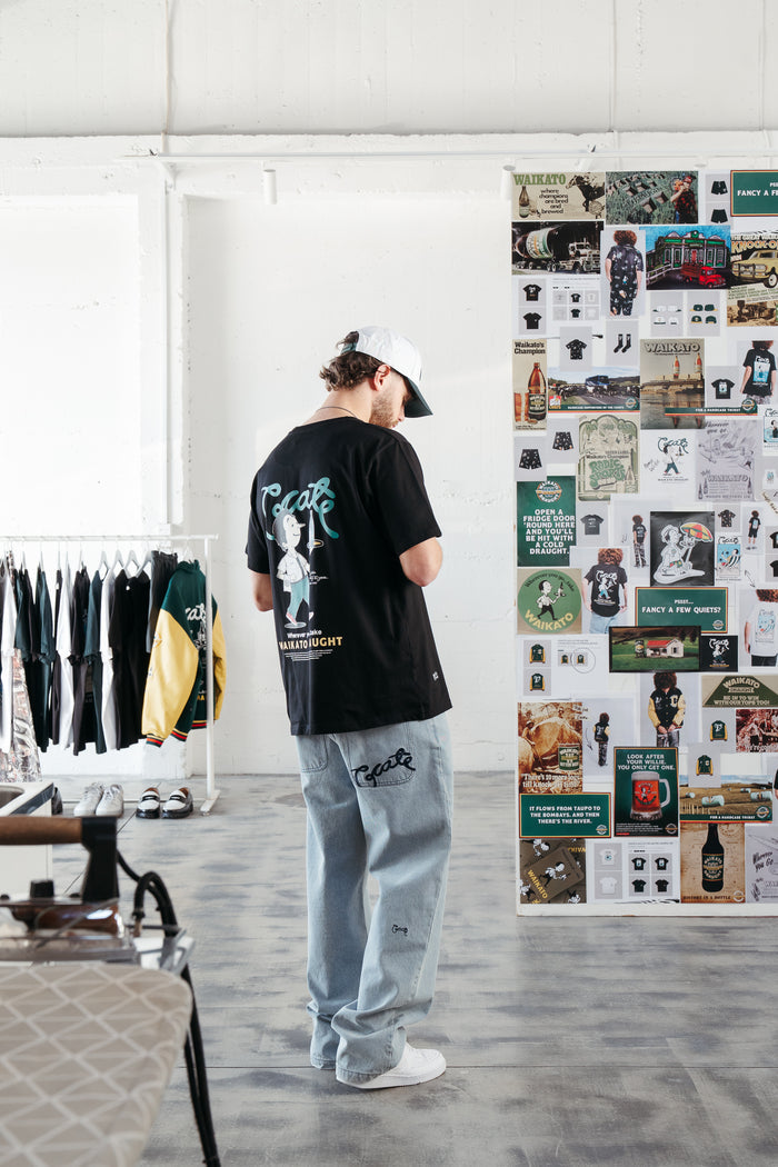 CRATE X WILLIE THE WAITER CRATE REMIX TEE