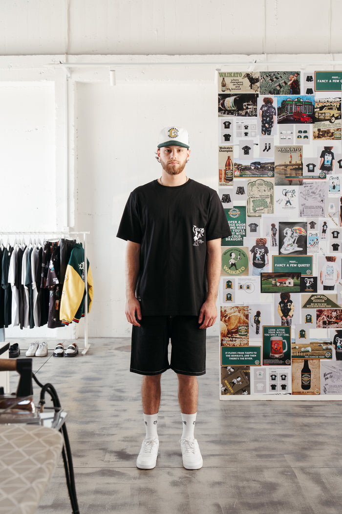 CRATE X WILLIE THE WAITER CRATE REMIX TEE