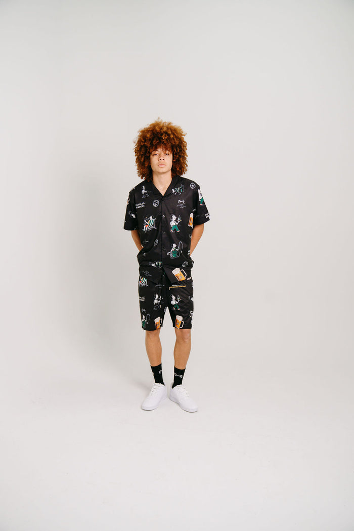 CRATE X WILLIE THE WAITER PARTY SHORTS
