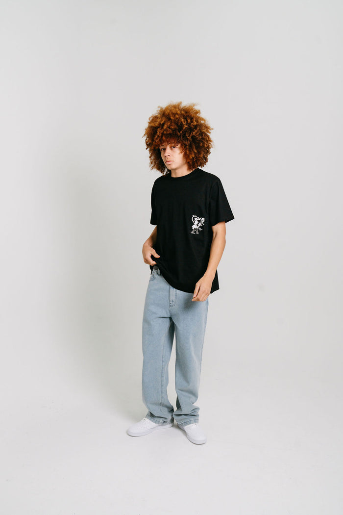 CRATE X WILLIE THE WAITER WADERS TEE