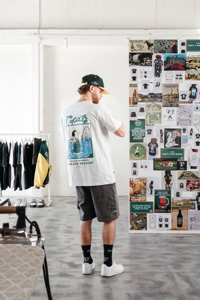 CRATE X WILLIE THE WAITER WADERS TEE