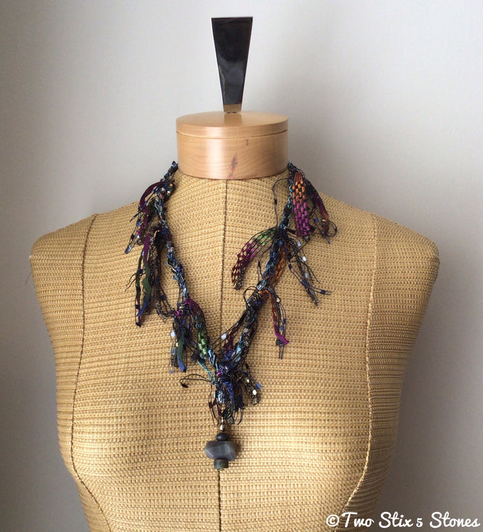 Fiber Stone Necklace