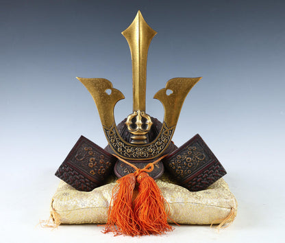 Great Samurai Helmet -Rare Form Kusunoki Masashige Helmet- Middle Size