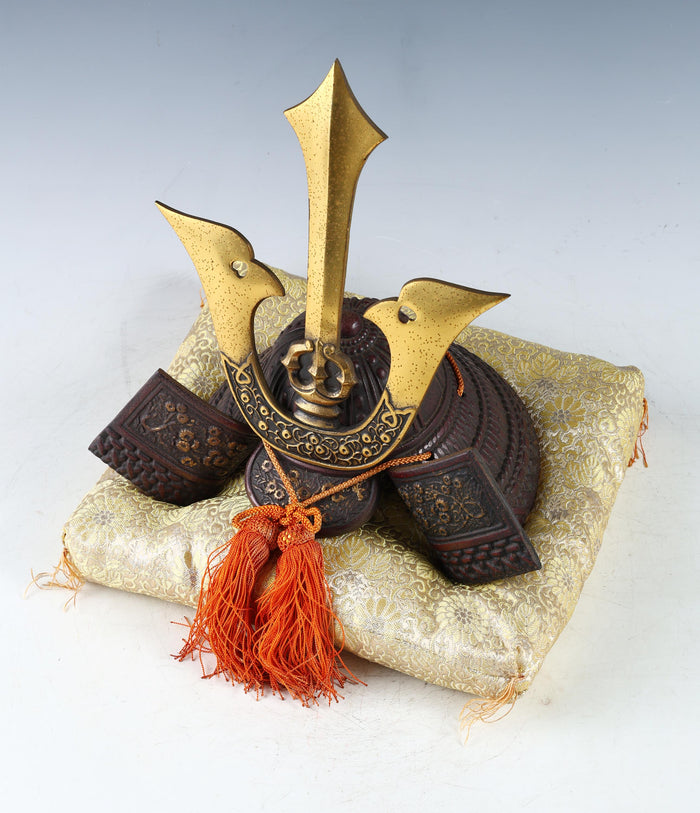Great Samurai Helmet -Rare Form Kusunoki Masashige Helmet- Middle Size