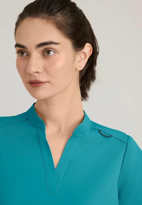 Grey's Anatomy Spandex Stretch Avery 2-Pocket Banded Collar Tuck In Scrub Top