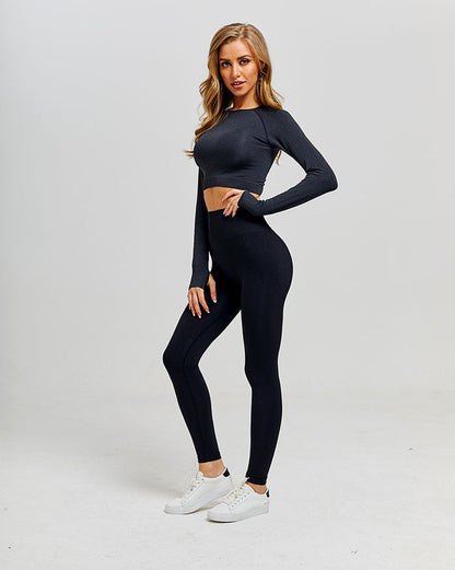 Black / M