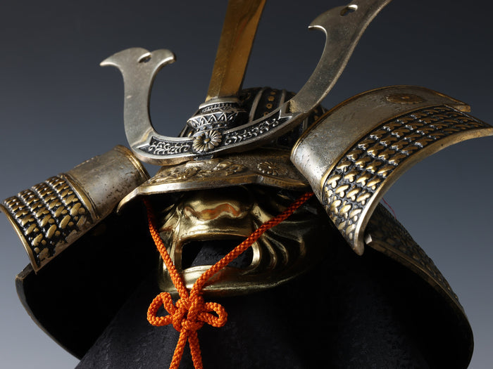 Japanese Samurai Helmet -Kusunoki Masashige Kabuto- middle size