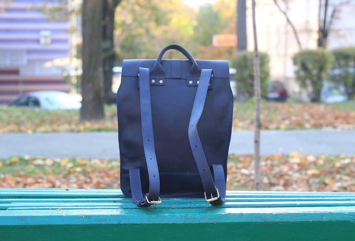 Leather backpack Carbine Blue