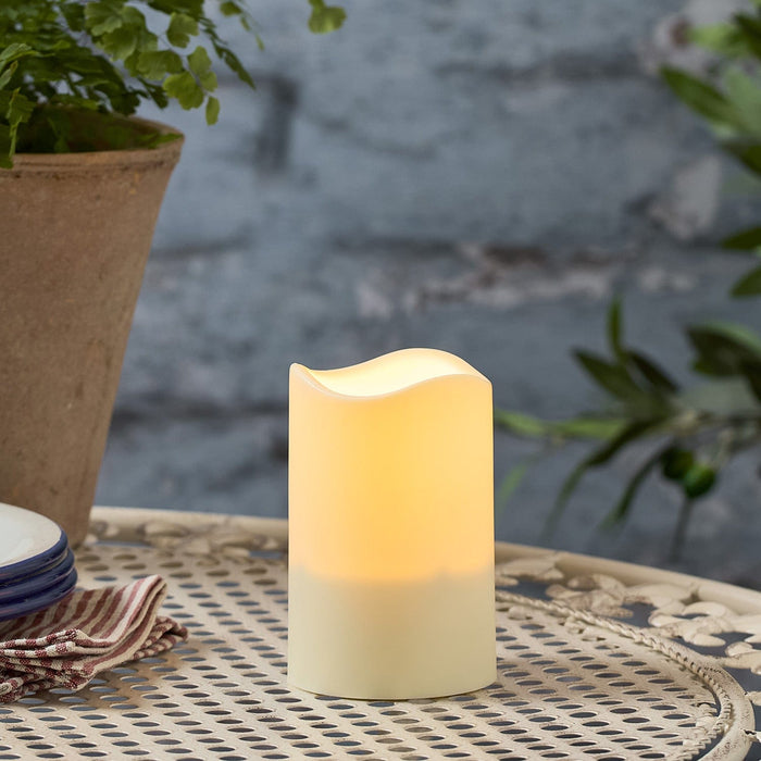 CA24009-SL-11cmSolarPoweredLEDCandle.jpg