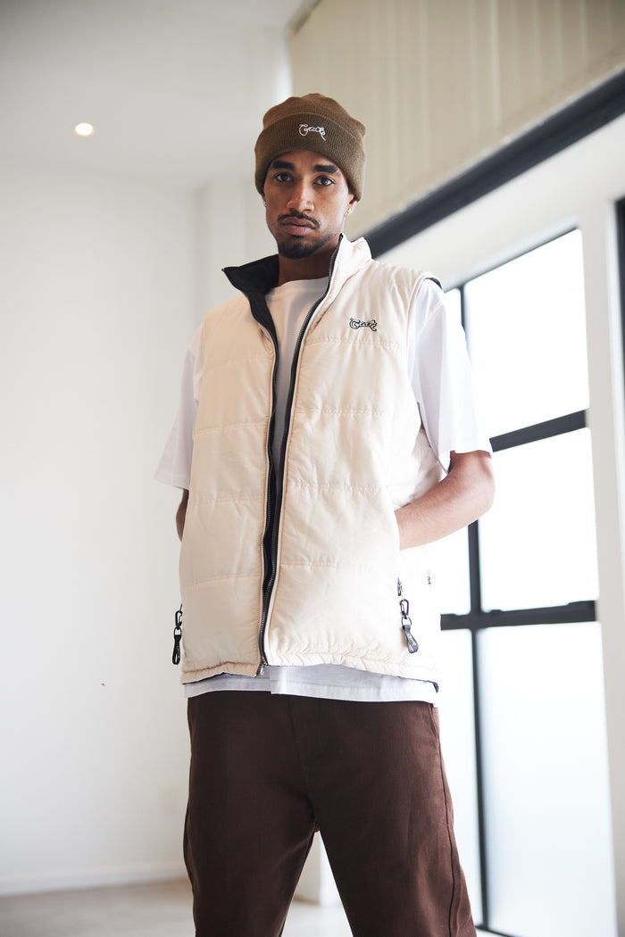MEN'S REVERSIBLE PUFFER VEST