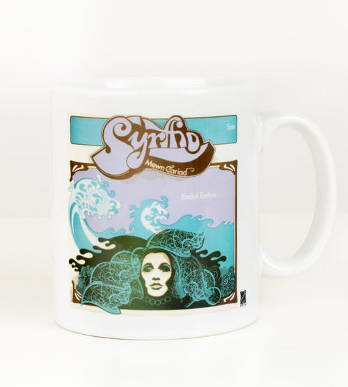 Mug - Syrffio Mewn Cariad