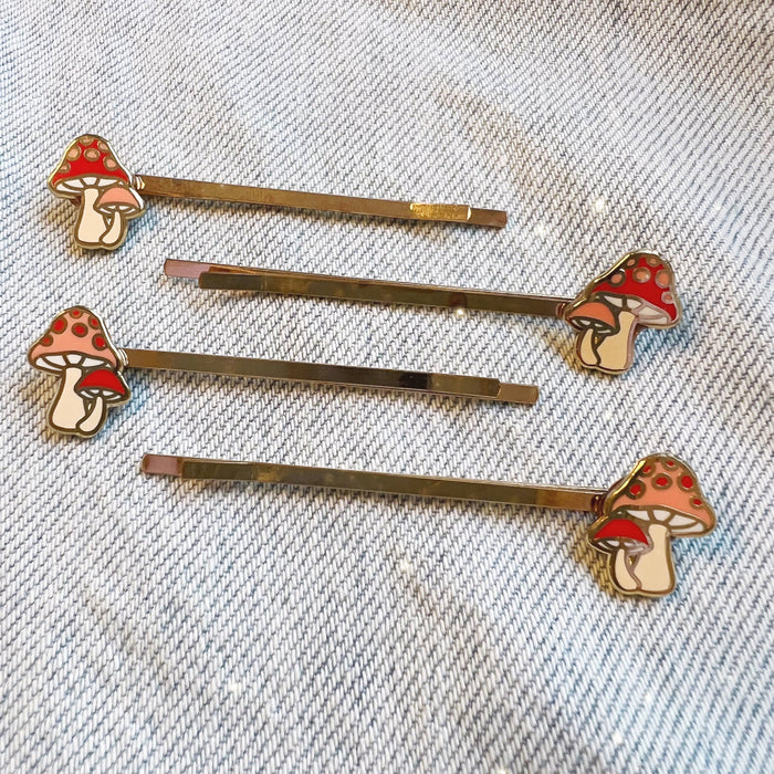 Mushroom Bobby Pin S/4 - Red / Classic
