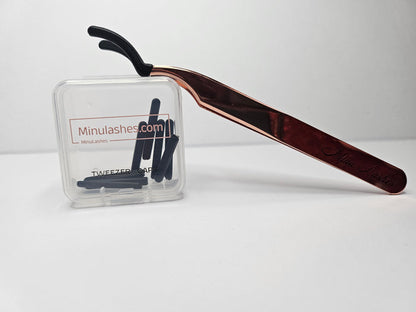 MUST-HAVE No more sticky lash applicator Set – Precision Tweezer + 5 Pairs Silicone Covers – £9.99