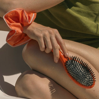 La Bonne Brosse-N.01 The Universal Hair Care Brush - Orange Seventies-Hair-C7D0ADC0-1E3B-4910-BD49-AB3E253BB381-The Detox Market |