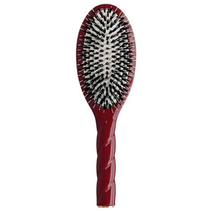 N.02 The Essential Do-It-All Brush - Cherry Red