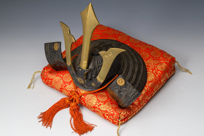 Samurai Helmet -Black Kusunoki Masashige Helmet-