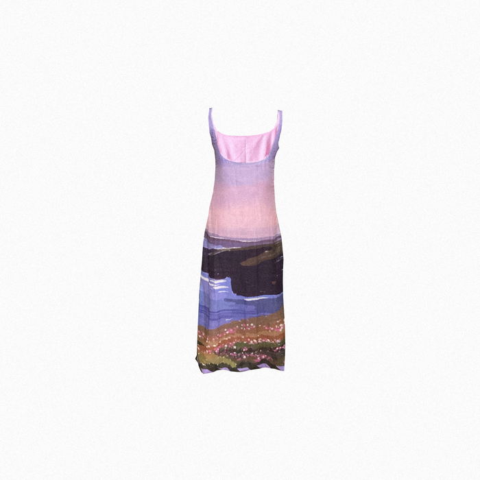 Sky Land Relaxed Airport look dress