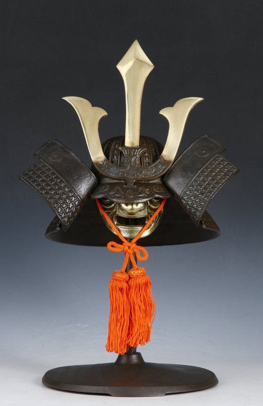 Vintage Japanese Samurai Helmet -Kusunoki Masashige Kabuto- middle size Tsushima