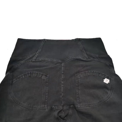 Women’s Black High-Waist Hip-Raise Jeans – Lift & Shape