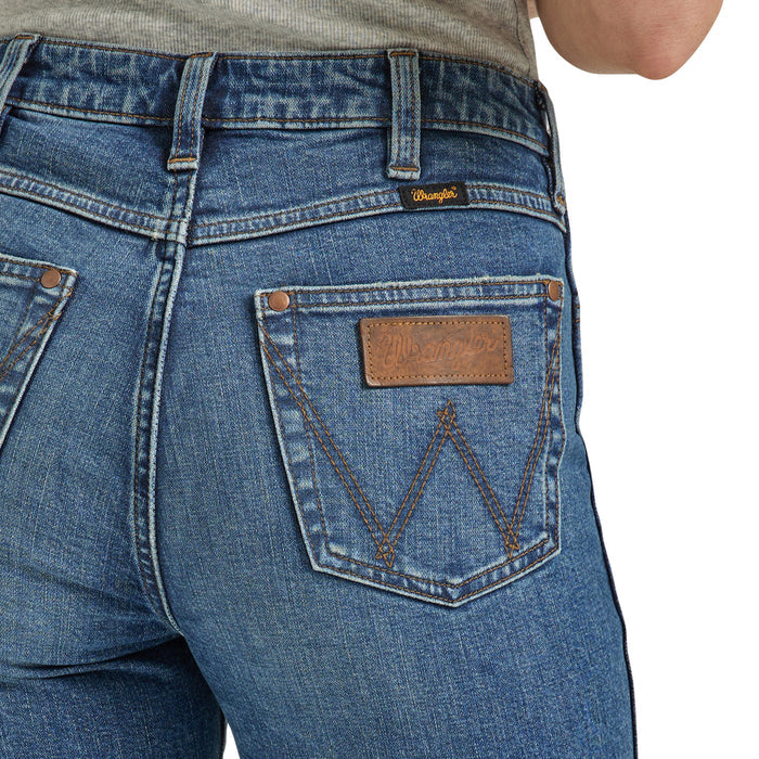 Women's Wrangler Retro Bailey Jean in Abigail