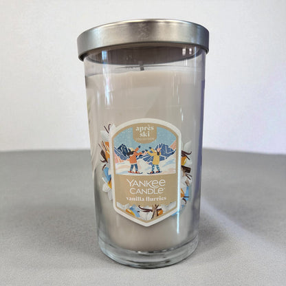 Yankee Candle Vanilla Flurries, Raven's Cauldron, 6 N Sandusky St, Delaware, OH 43015